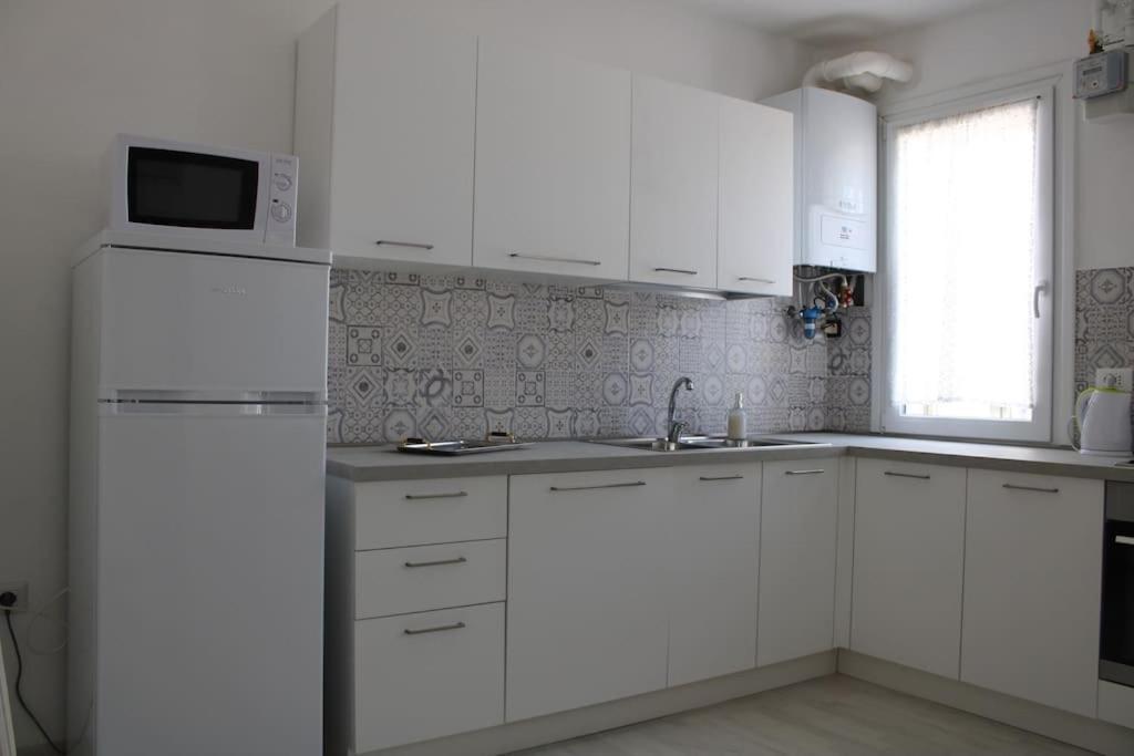 Apartment With Terrace In Chioggia'S Main Square Eksteriør bilde